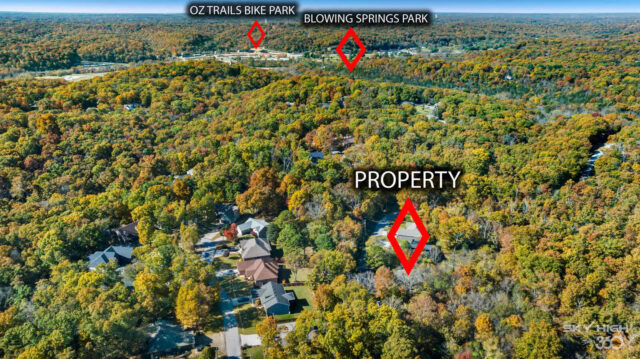 Aerial view of property near Oz Trails Bike Park and Blowing Springs Park in Bella Vista.
