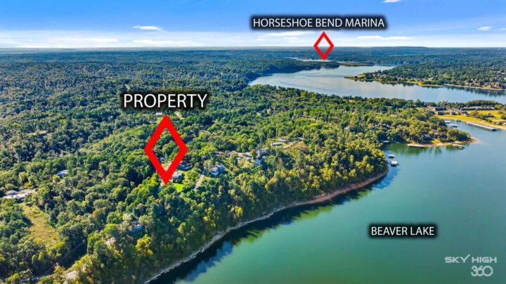 Aerial view of property near Beaver Lake with Horseshoe Bend Marina in Rogers, AR, showcasing scenic.